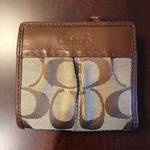 Small authentic coach wallet